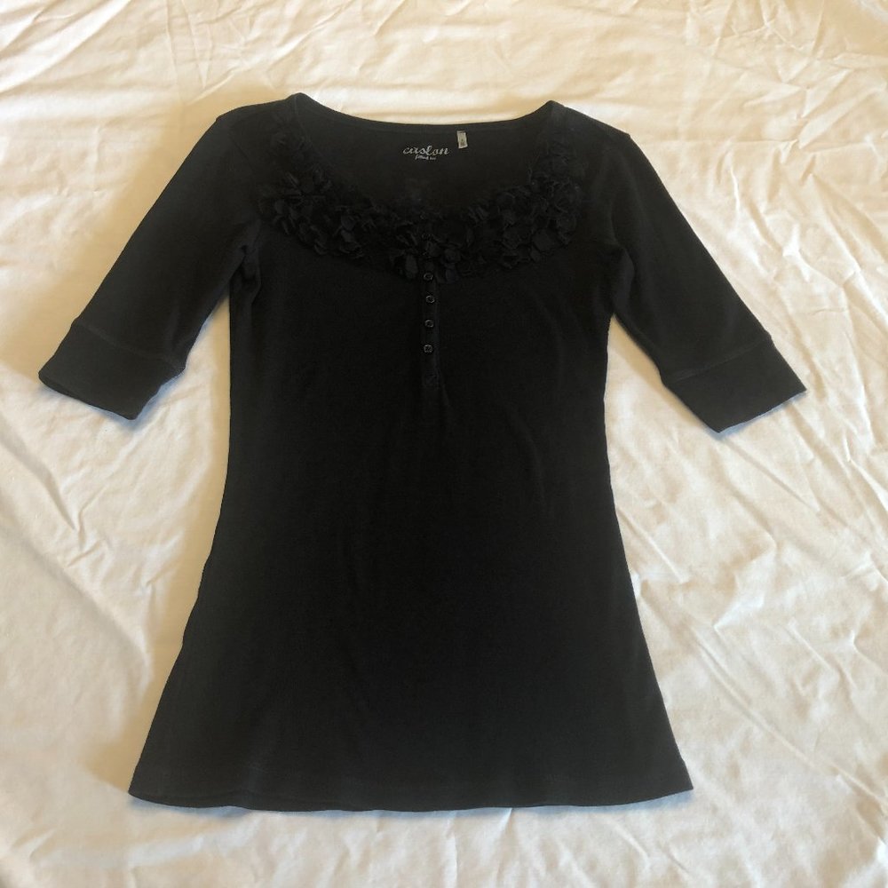 Caslon Black Fitted Tee with Ruffles NWOT Size Small
